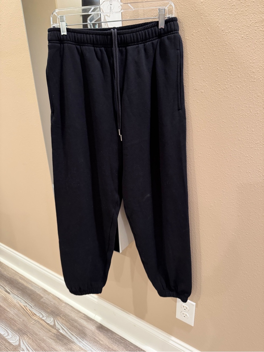 PINK Victoria's Secret Black Women's Drawstring Joggers
